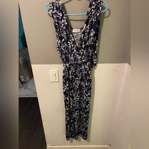 Kaileigh Navy Floral Jumpsuit sz 2X